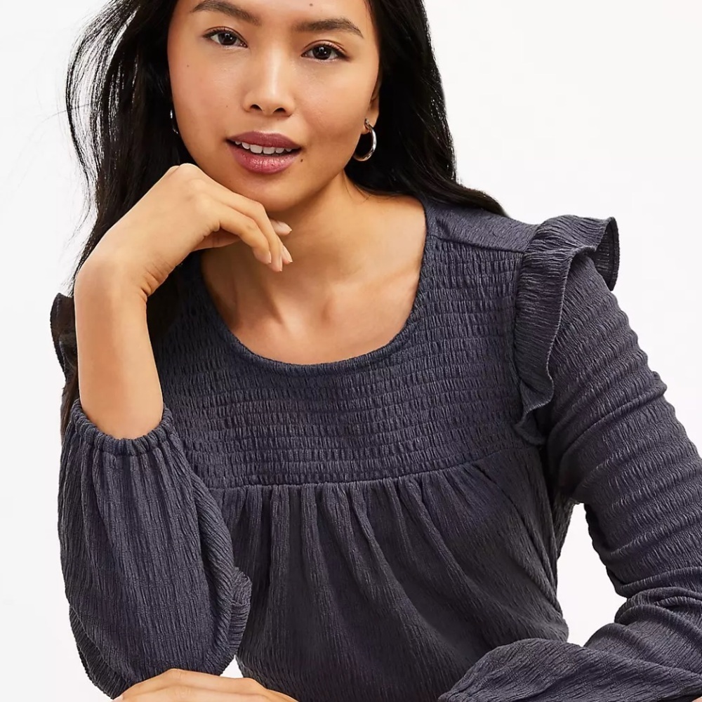 Loft gray Smocked Ruffle Blouse long sleeve top size large